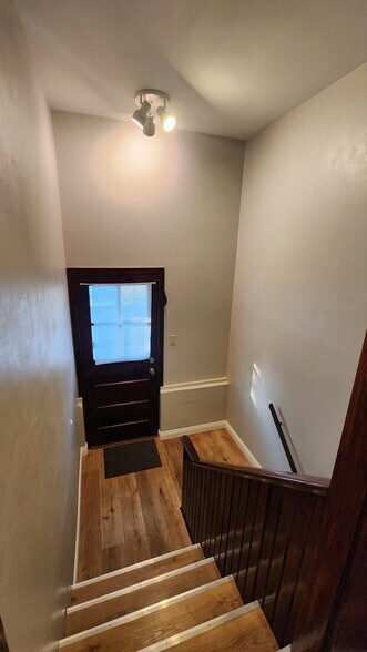 Building Photo - 4907 Heege Rd