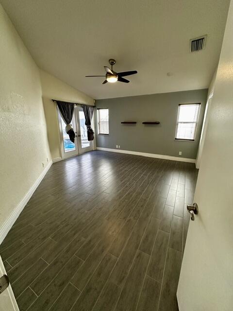 Building Photo - 11086 Baybreeze Way