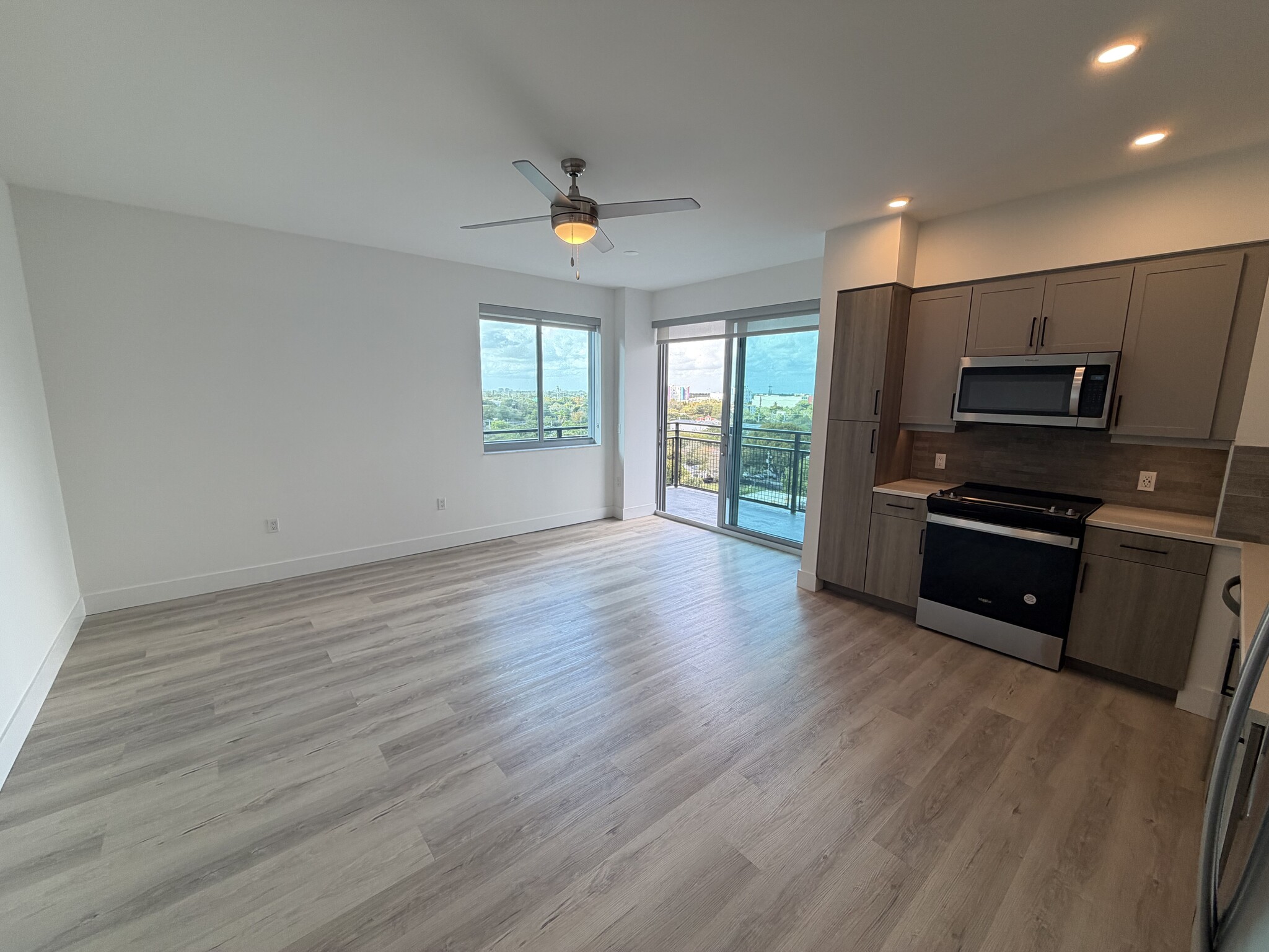 Building Photo - 41 NW 31st St