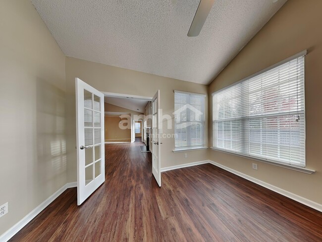 Building Photo - 28 Ginger Gold Dr