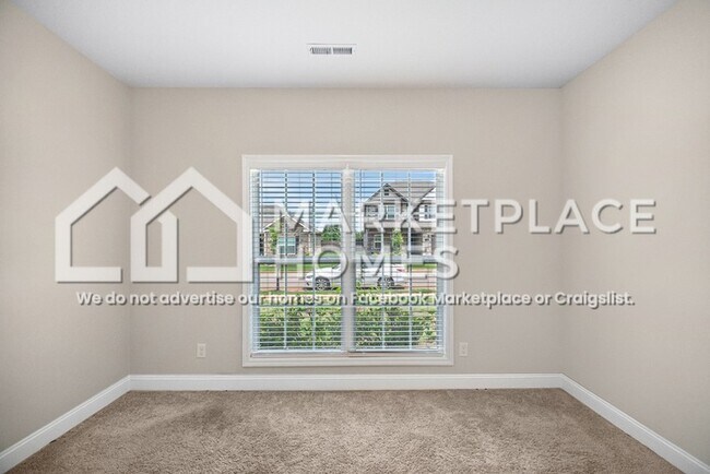 Building Photo - 16580 Demi Dr