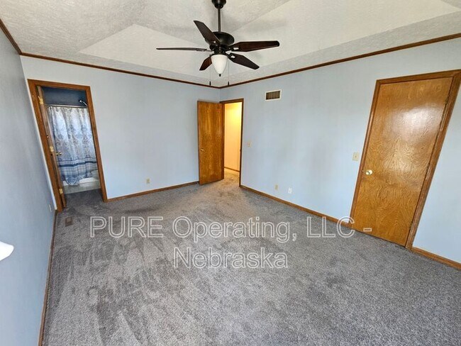Building Photo - 12321 Wirt St