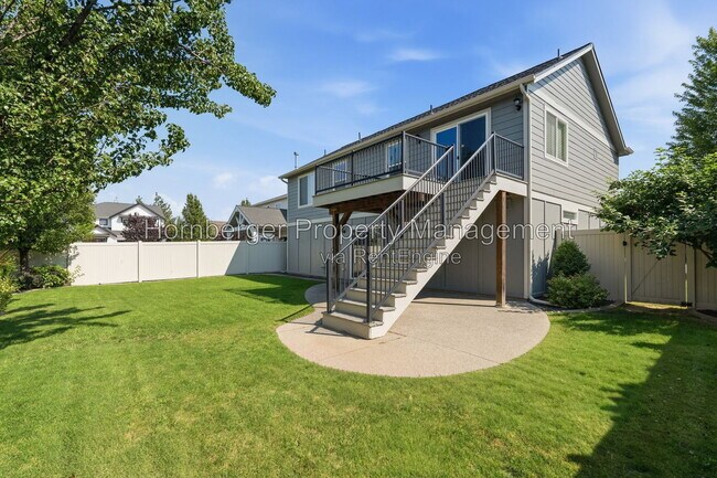 Building Photo - 17415 E Shamrock Ct