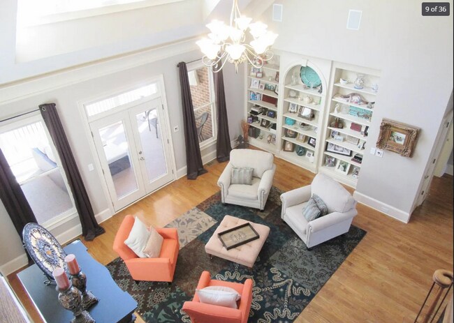 Building Photo - Huge, beautiful custom 4 bedroom house in Oconee!