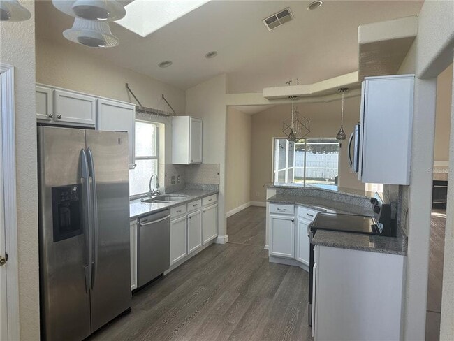 Building Photo - 2746 Heron's Landing Dr