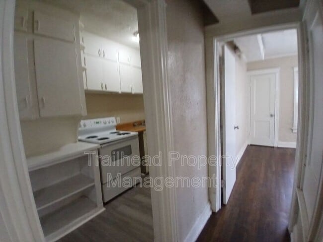 Building Photo - 104 N Indiana Ave