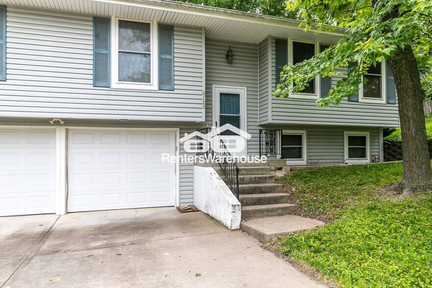 Primary Photo - 6125 N Baltimore Ave