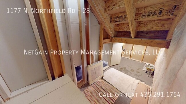 Building Photo - 1177 N Northfield Rd