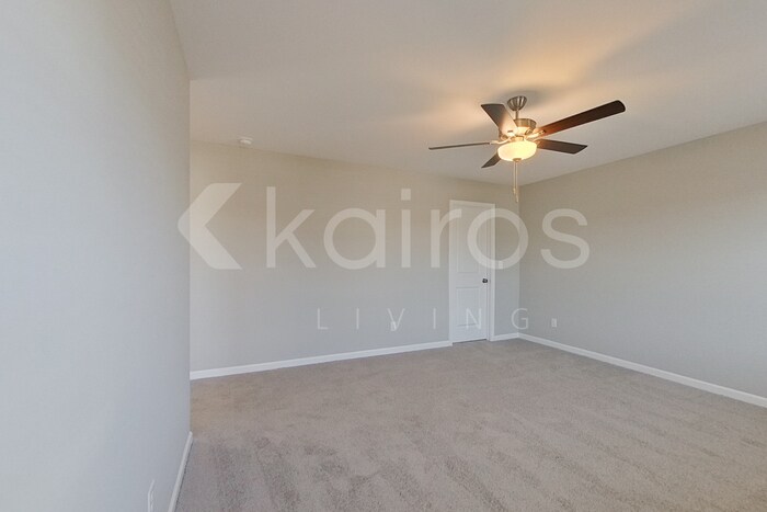 Building Photo - 928 Silent Barge Cv