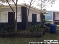 Building Photo - 312 Babcock Rd