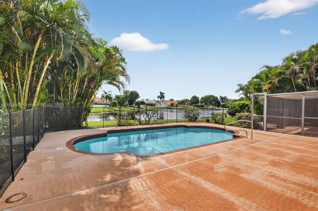 Building Photo - 9645 El Clair Ranch Rd