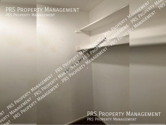 Building Photo - 520 N Stapley Dr