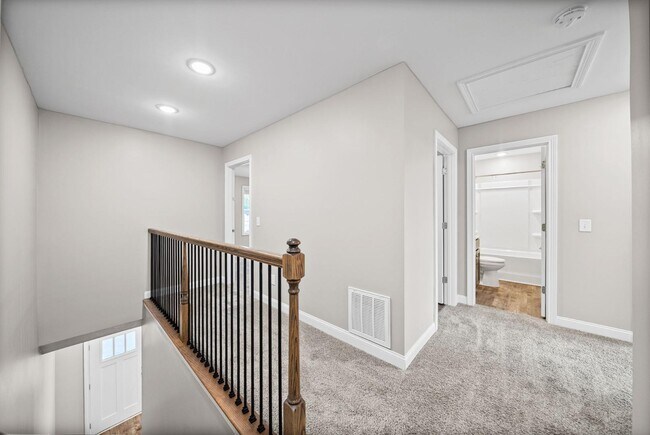 Building Photo - 1172 Meadowhill Ln