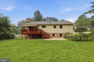 Building Photo - 9210 Maple Rock Dr