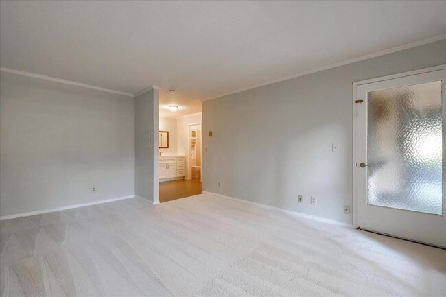 Building Photo - 39191 Argonaut Way