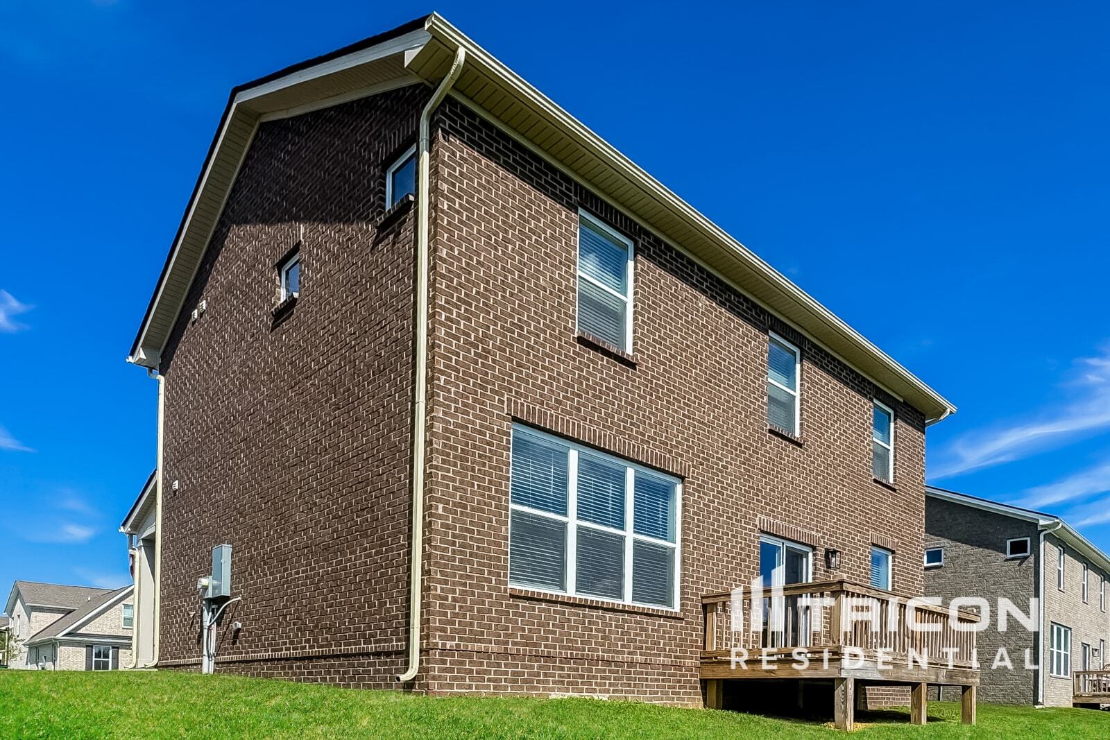Building Photo - 356 Park Glen Dr