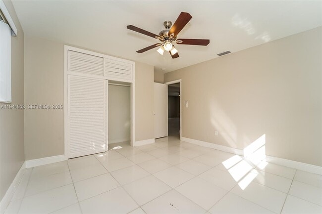 Building Photo - 7520 Coral Blvd