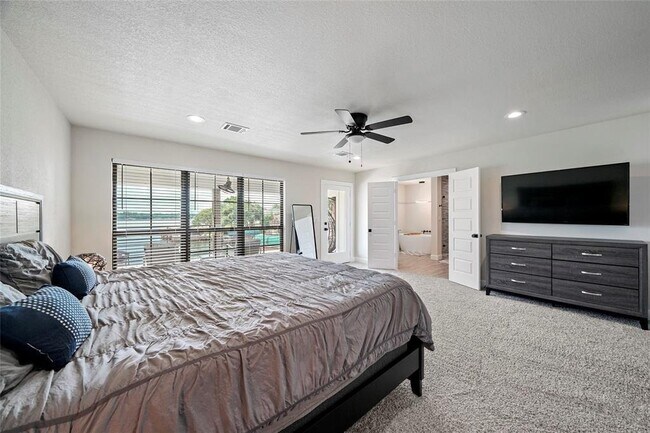 Building Photo - 11303 Twain Dr