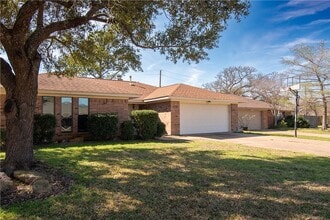 Building Photo - 4508 Littleton Ct