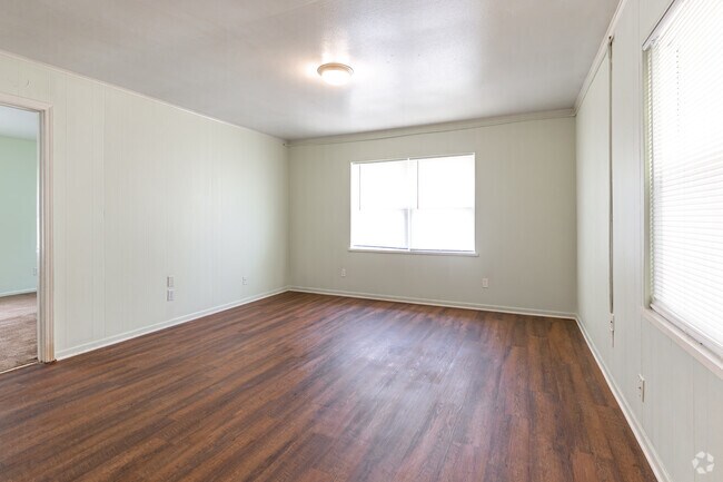 Living Room - The Sanctuary at Shreveport