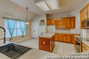Building Photo - 26923 Trinity Heights