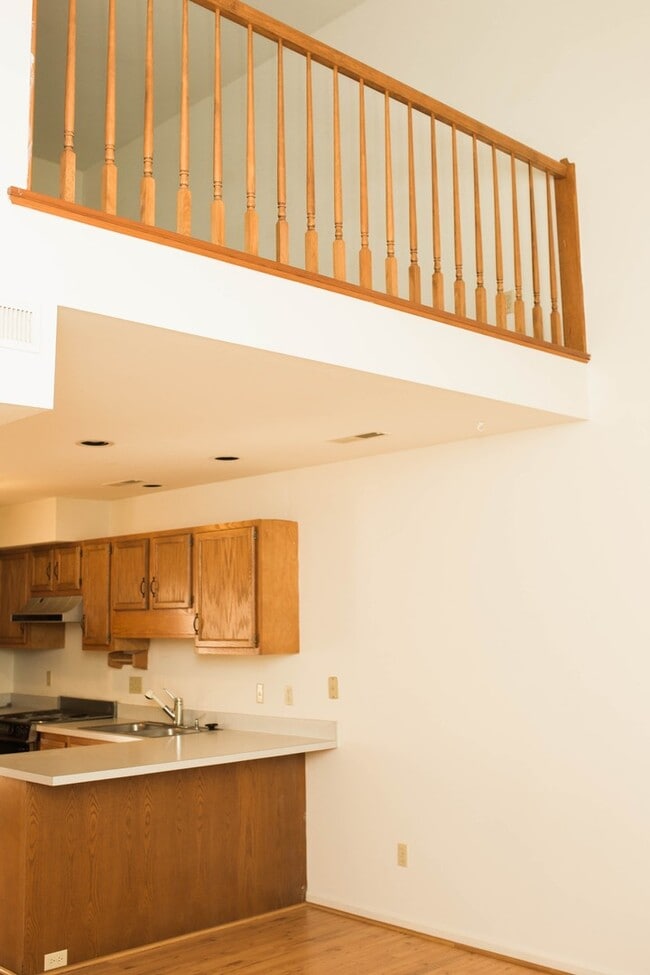 Building Photo - 281 Autumn Grove Ct