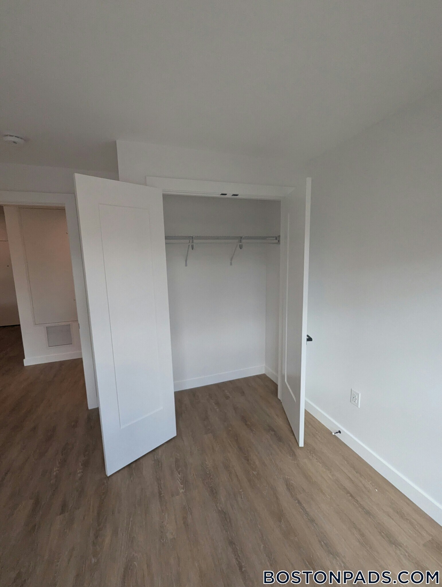 Building Photo - 199 Gardner St