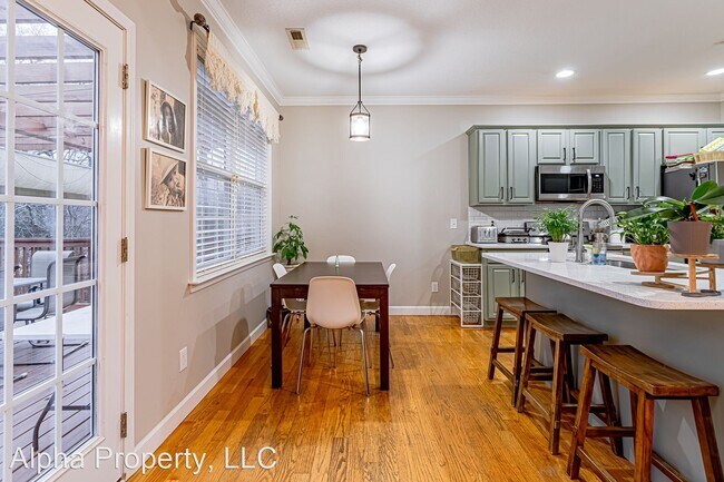Building Photo - 4 br, 2 bath House - 228 Josh Ct