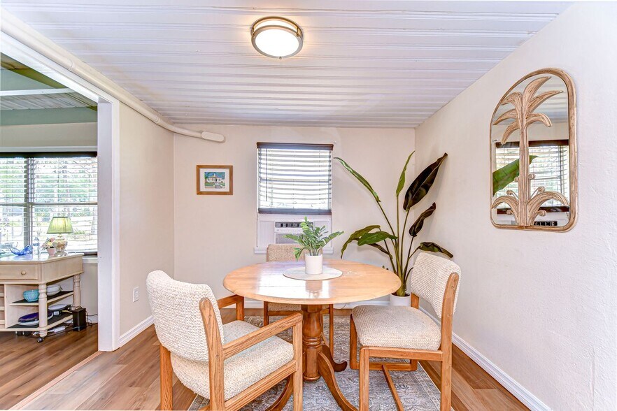 Dining room is just off the kitchen - 5114 33rd St E