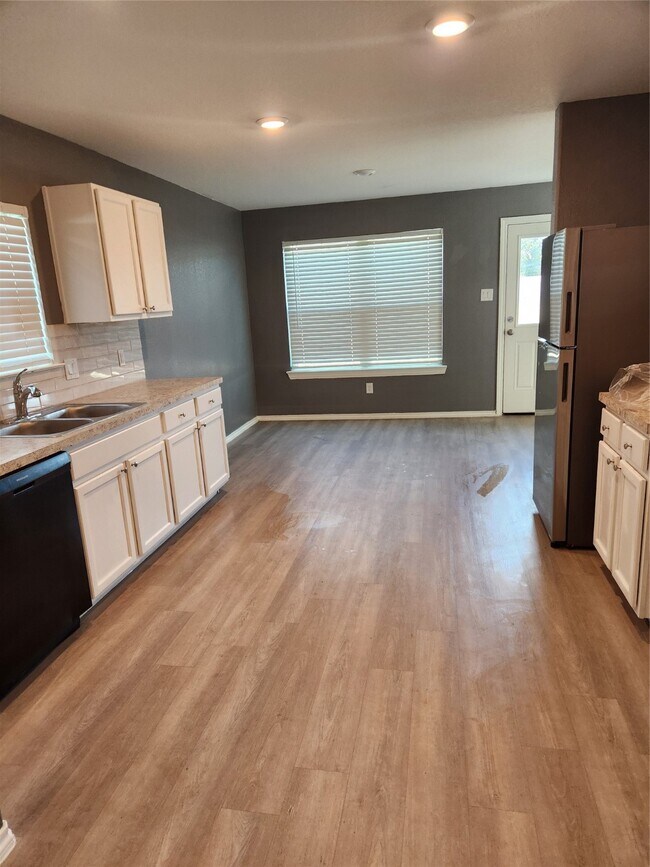 Building Photo - 26611 Wilderye Cv Ln