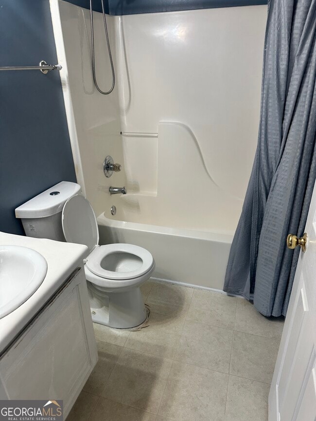 Building Photo - 6093 Camden Forrest Cove