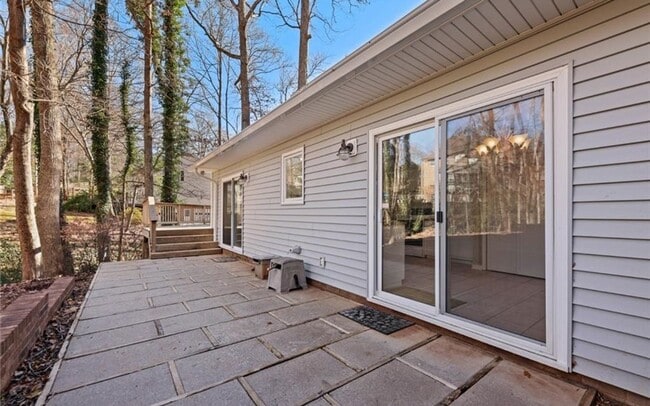 Building Photo - 4/ 2 Home for Rent