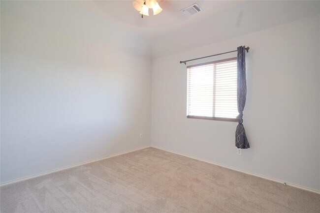 Building Photo - 11604 Falcon Trail Ct