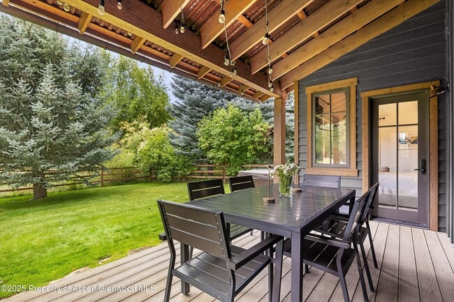 Building Photo - 41 Choke Cherry Ct