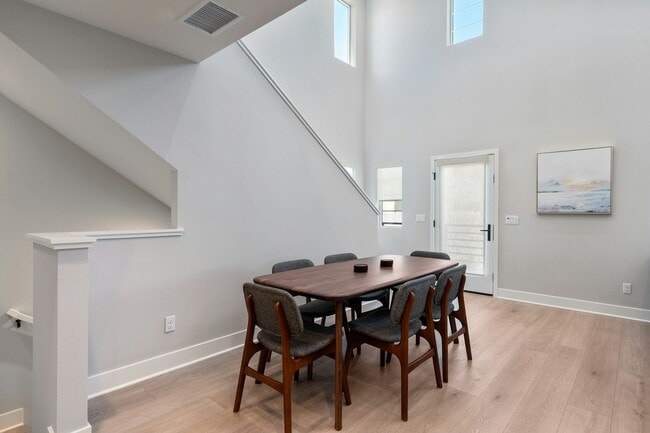 Building Photo - 2906 Foundry Ct