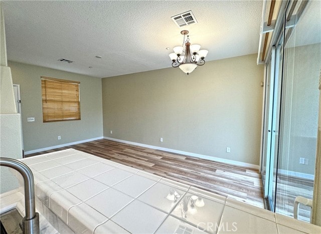 Building Photo - 39266 Turtle Bay Ln