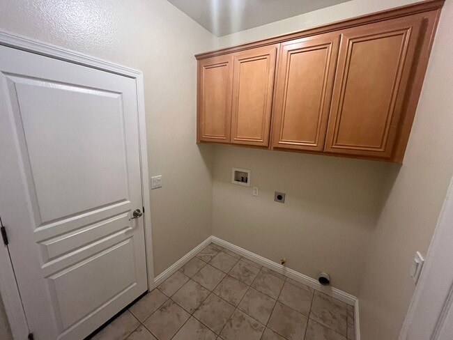 Building Photo - 2753 Stephen Pl