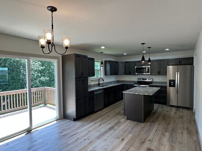 Building Photo - Now Accepting Applications – 4 BED 3 BATH | Summit Pass Subdivision | Waynesville School District