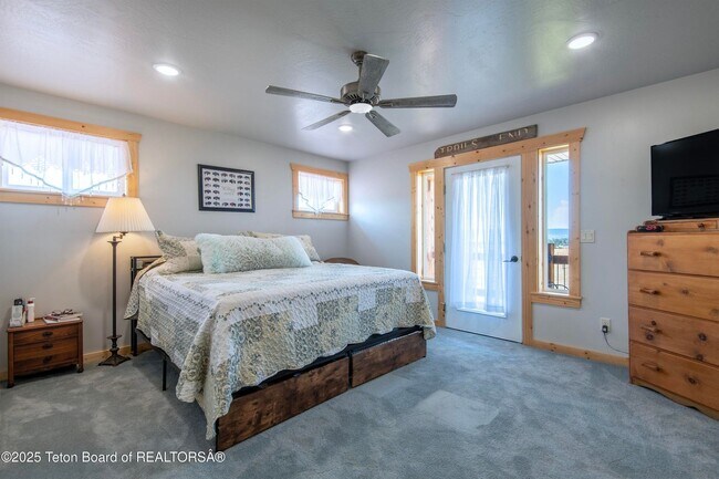 Building Photo - Spacious Family Home with Teton Views on 5...