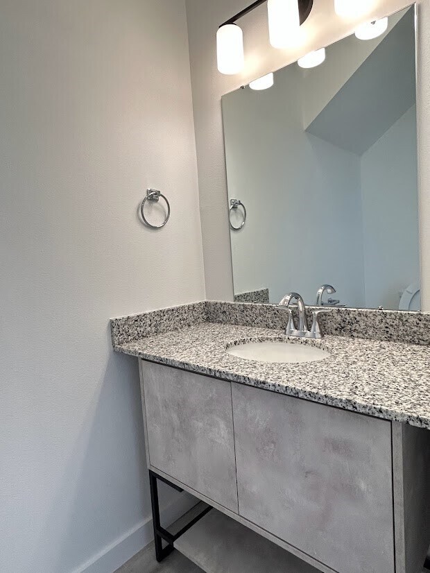 Building Photo - 960 Ventnor Ave