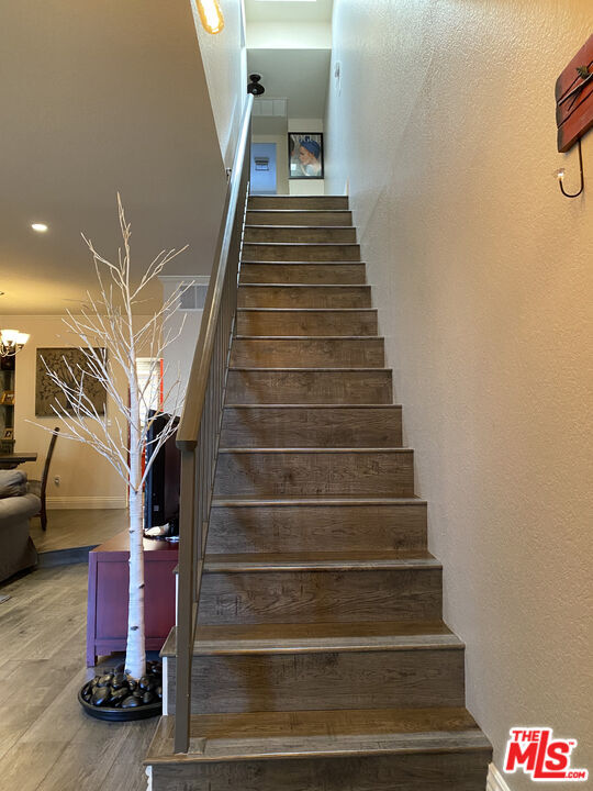Building Photo - 4260 Cedros Ave