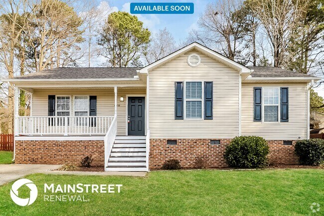 Building Photo - 120 Dullis Cir