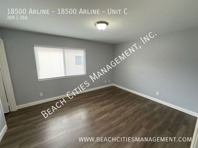 Building Photo - 18500 Arline Ave