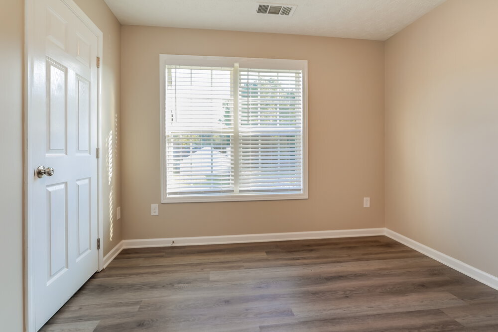 Building Photo - 10 Dearing Cove