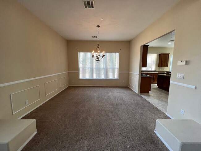 Building Photo - OVER 4000 SQ. FT. EXECUTIVE HOME IN GATED ...