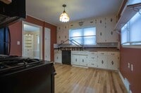 Building Photo - 1350 2nd St NW