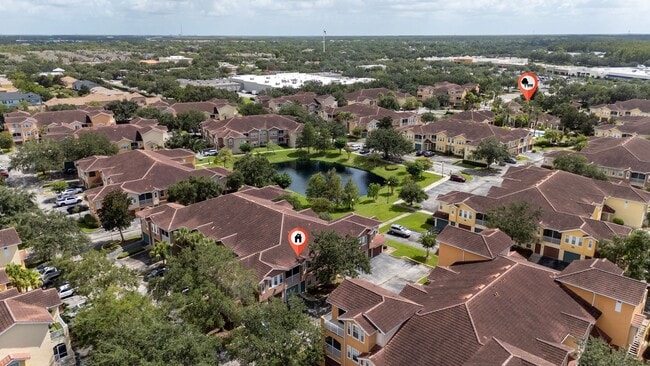 Building Photo - Lifestyle in Villanova at Hunter's Creek- ...