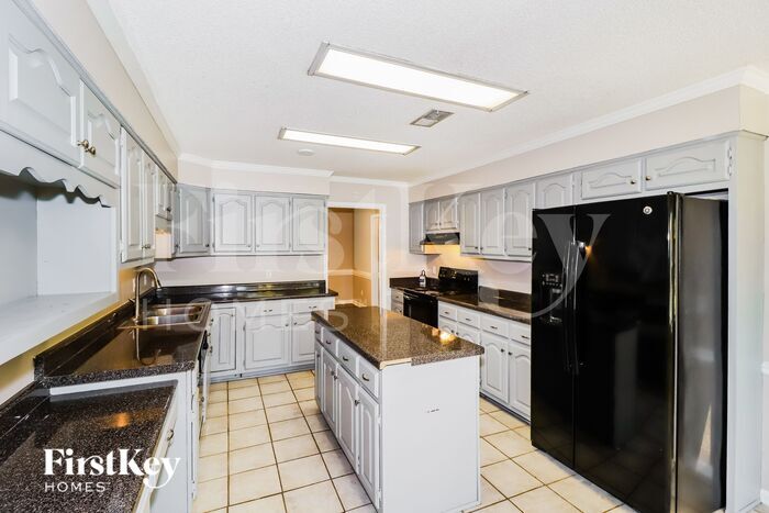 Building Photo - 3707 Oak Forest Dr