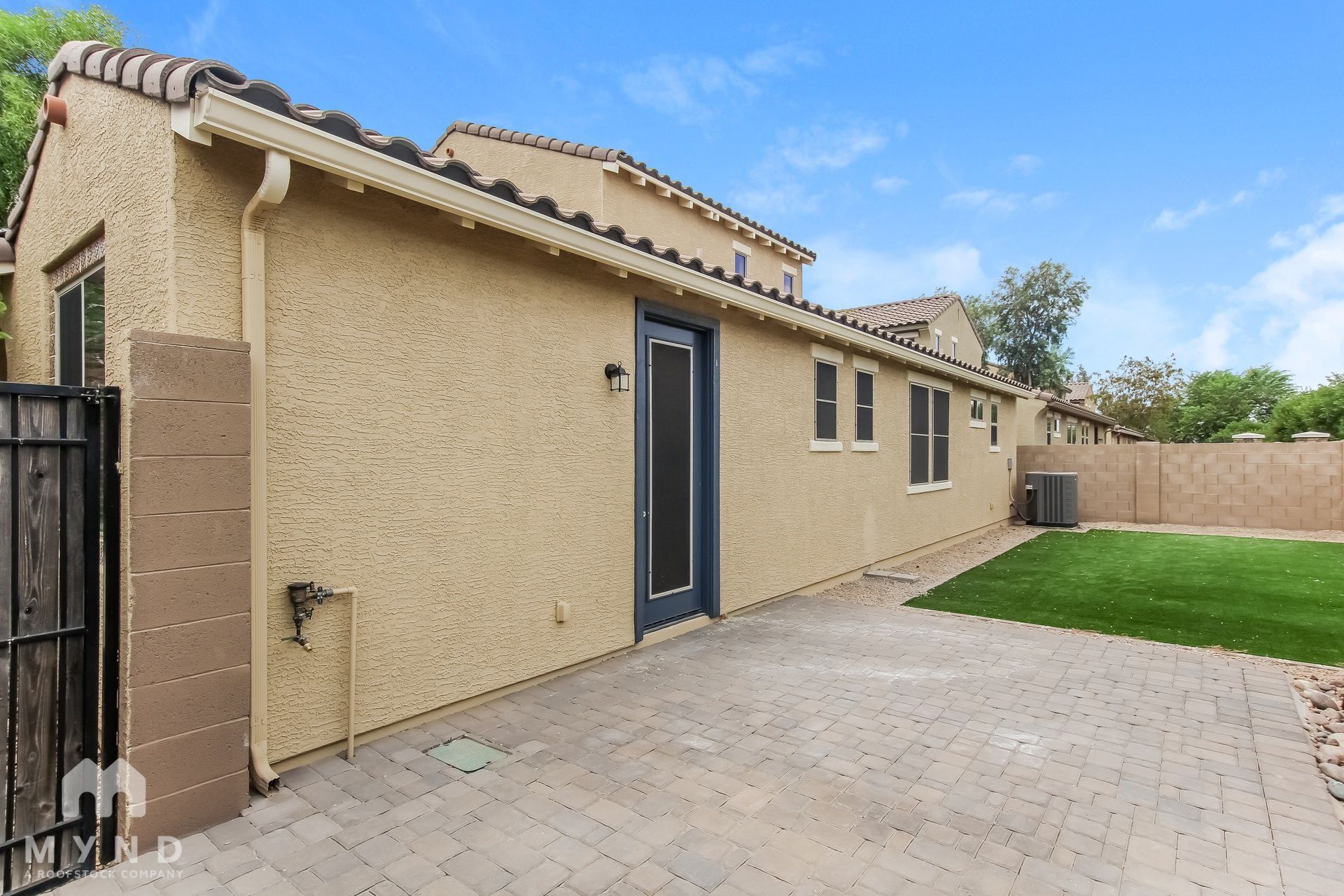 Building Photo - 451 S Hawes Rd