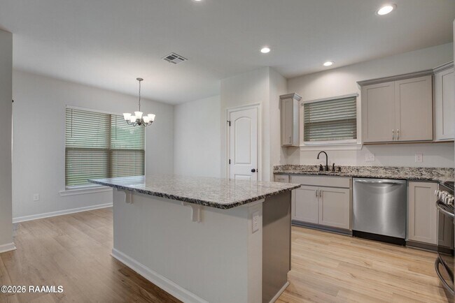 Building Photo - 306 Tall Meadows Ln